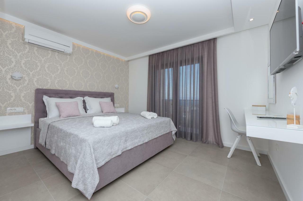 Villa Vid Apartments - Makarska Exklusiv ภายนอก รูปภาพ