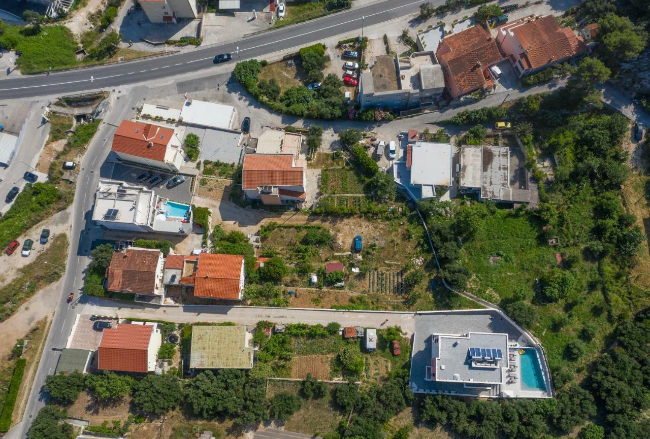 Villa Vid Apartments - Makarska Exklusiv ภายนอก รูปภาพ