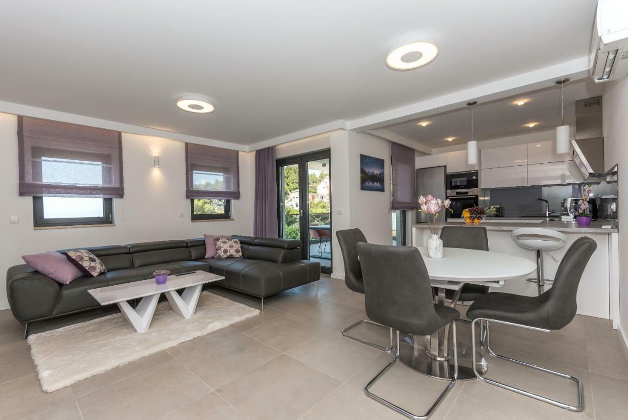 Villa Vid Apartments - Makarska Exklusiv ภายนอก รูปภาพ